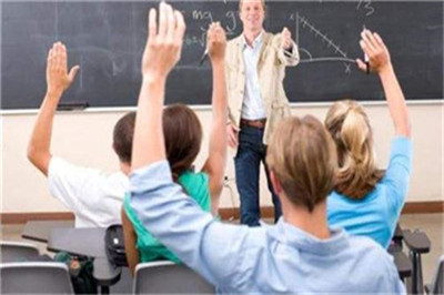 中央財經(jīng)大學(xué)在職研究生報考難度